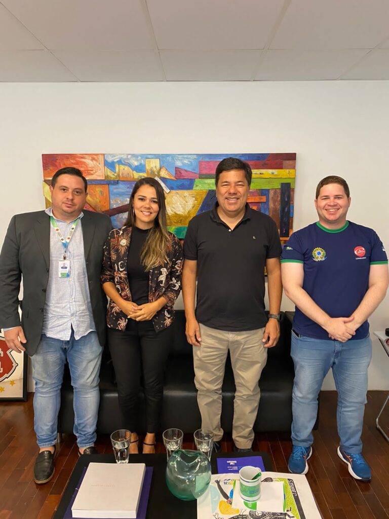 cref12/pe-se-encontra-com-mendonca-filho,-relator-do-novo-ensino-medio,-para-discutir-melhorias-da-educacao-fisica-nas-escolas