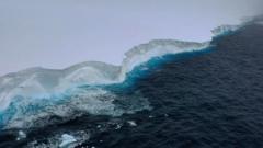 maior-iceberg-do-mundo-que-se-soltou-da-antartida-tem-quase-um-trilhao-de-toneladas