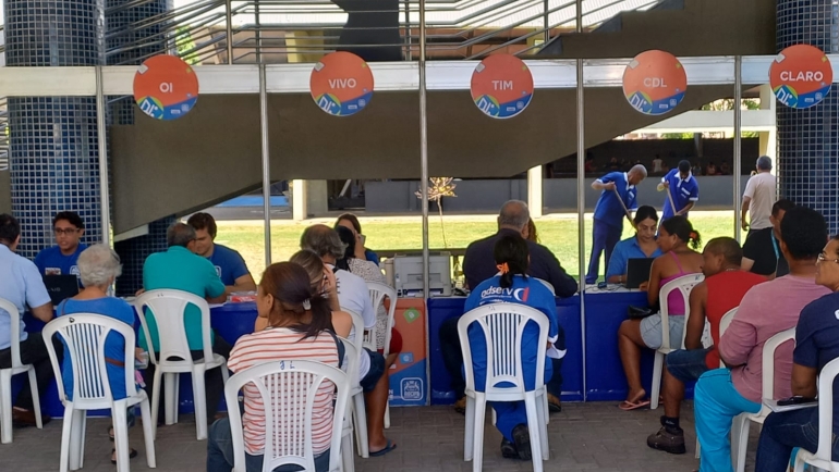 em-mutirao-do-procon-recife,-quase-1,6-mil-pessoas-negociam-dividas