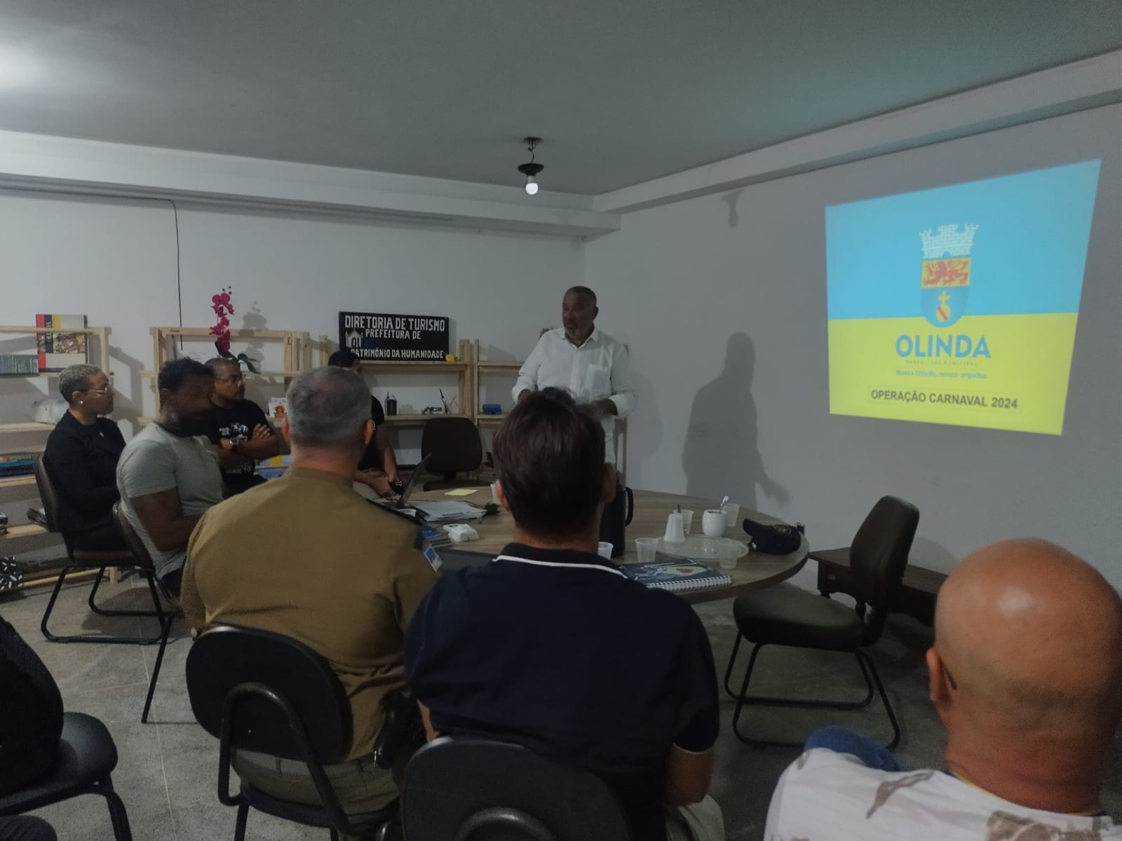 seguranca-e-abastecimento-de-agua-sao-temas-da-reuniao-da-comissao-do-carnaval-2024,-nesta-quarta-feira