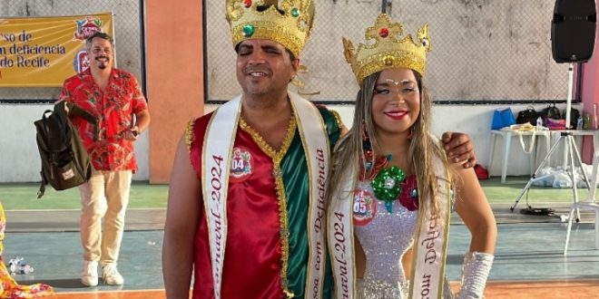 coroados-novos-rei-e-rainha-com-deficiencia-do-carnaval-do-recife