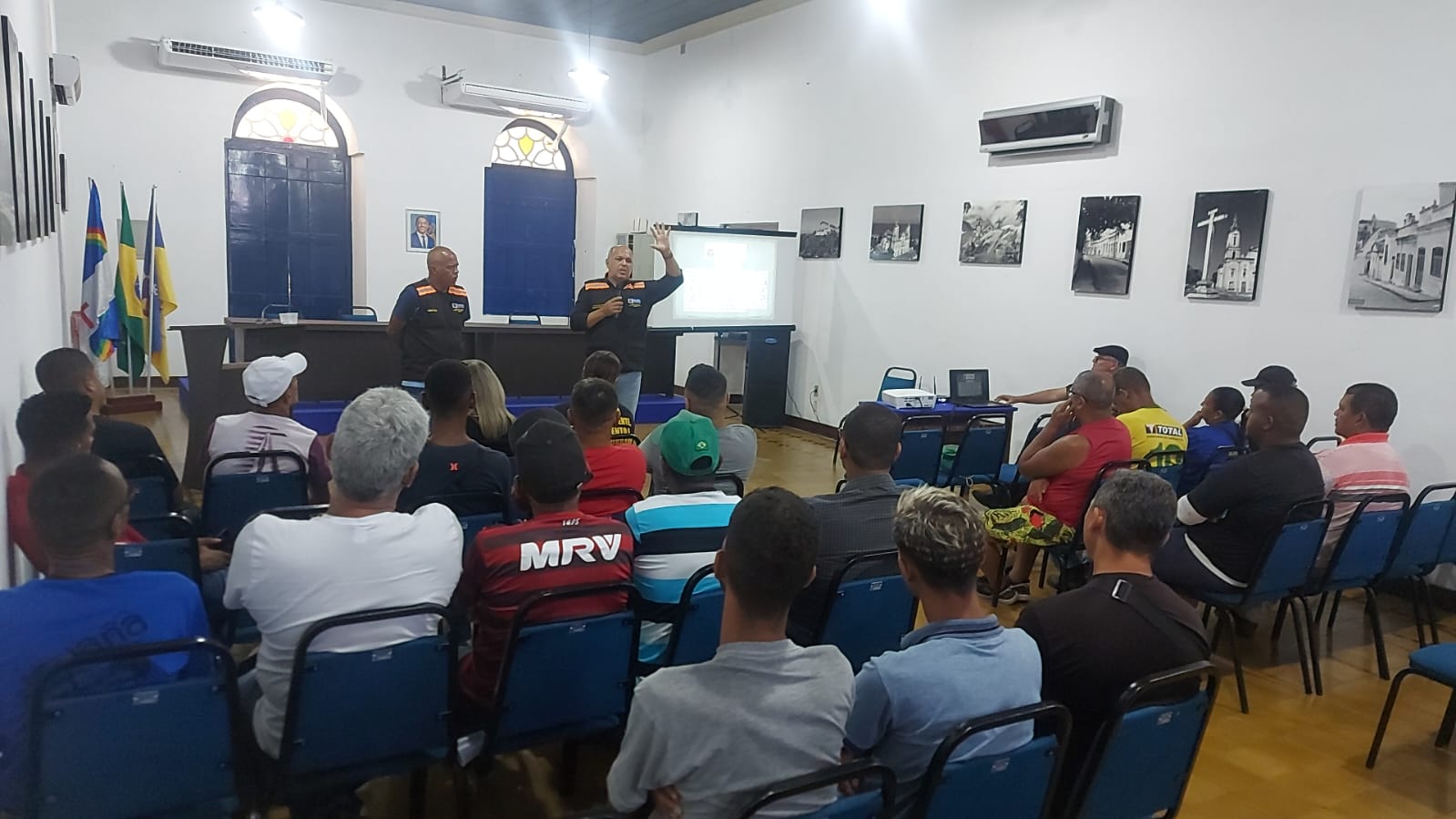 controle-urbano-de-olinda-promove-treinamento-com-trabalhadores-que-irao-atuar-no-carnaval-2024