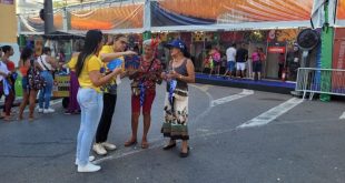 ouvidoria-do-recife-marca-presenca-no-carnaval-do-recife-antigo