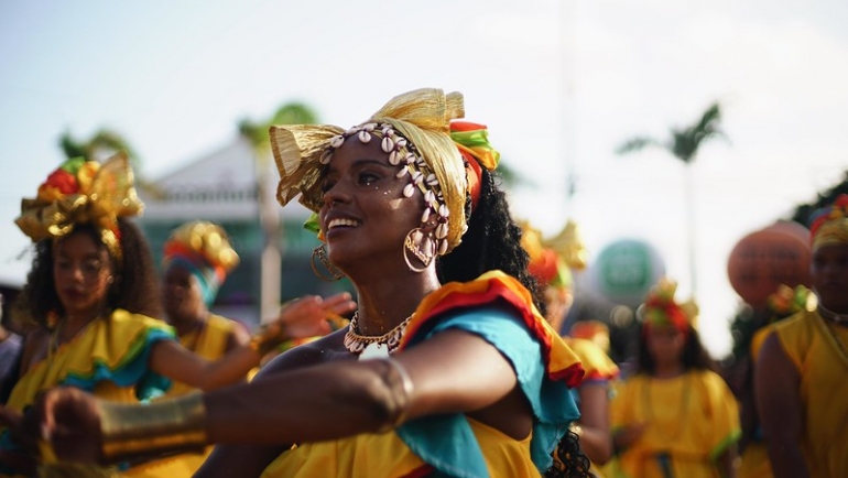 afoxes-abrem-o-carnaval-do-recife-pedindo-paz-e-protecao-aos-orixas-para-os-dias-de-folia