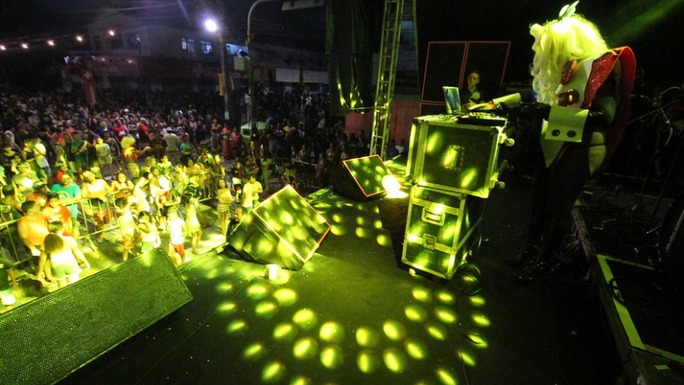 polo-jardim-sao-paulo-agita-o-carnaval-do-recife-com-diversidade-musical-e-muita-alegria