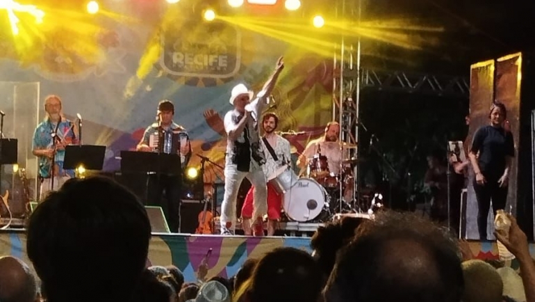 encerramento-com-chave-de-ouro-no-poco-da-panela