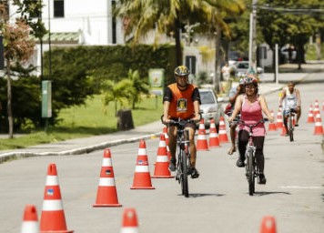 camburao-da-alegria:-olinda-tera-esquema-especial-de-transito-e-cancela-ciclofaixa