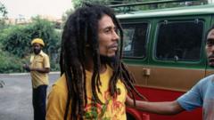 rastafari,-o-movimento-religioso-que-comecou-na-jamaica-e-se-espalhou-pelo-mundo-gracas-ao-reggae-e-bob-marley