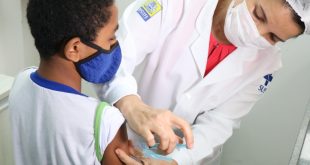 prefeitura-do-recife-inicia-vacinacao-contra-a-dengue-nesta-terca-feira-(9)