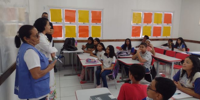 programa-saude-nas-escolas-aporta-em-jardim-brasil-2,-levando-conhecimento-as-unidades-de-ensino-de-olinda