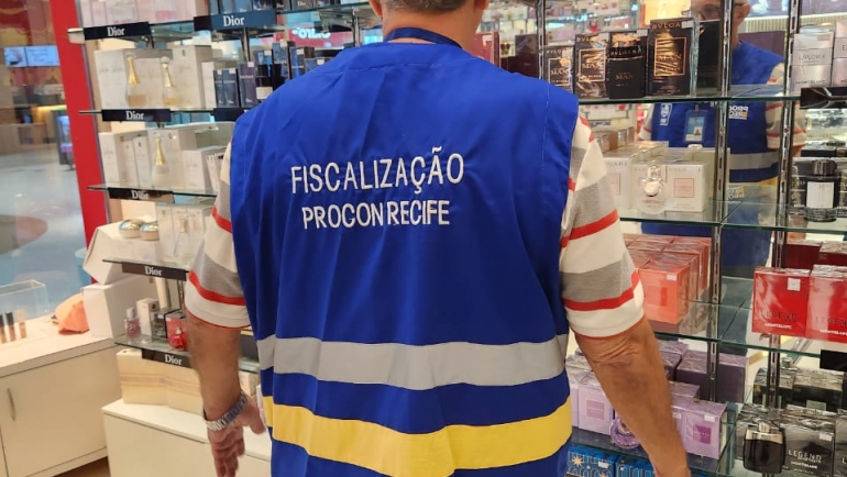 consumidor-atento-pode-economizar-mais-de-286%-no-presente-da-mae,-revela-pesquisa-do-procon-recife