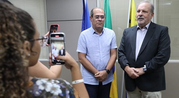 “temos-a-certeza-de-que-jaboatao-esta-em-boas-maos,-bem-administrada”,-diz-armando-monteiro-em-visita-a-mano-medeiros-nesta-quinta-feira