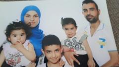 o-menino-sirio-que-cruzou-cinco-paises-da-europa-a-pe-aos-13-anos