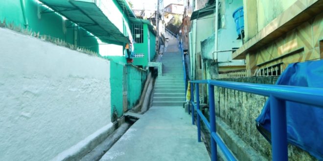 prefeitura-do-recife-entrega-a-milesima-escadaria-requalificada-na-cidade