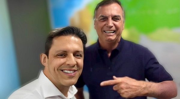 encontro-em-brasilia:-fred-ferreira-e-bolsonaro-focam-em-melhorias-para-recife