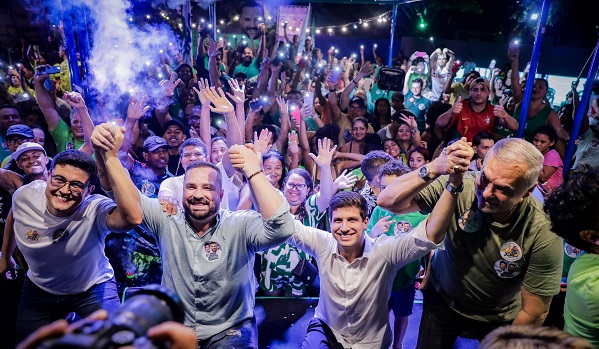 inauguracao-de-comite-de-marco-aurelio-contou-com-presenca-de-joao-campos:-“mais-de-70%-do-investimento-que-fizemos-foi-na-periferia”