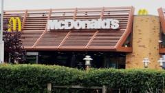 mcdonald’s-e-supermercados-sao-acusados-de-usar-trabalho-analogo-a-escravidao-no-reino-unido