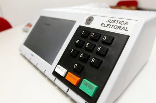 A "Tropa de Flávio" e o "Exército de Lula" são duas farsas que sequestram o debate sobre temas importantes