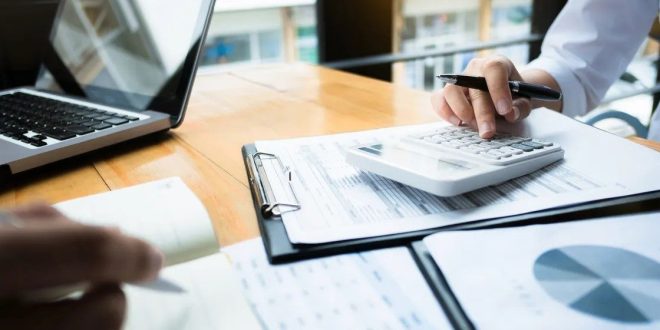 Brasil se aproxima de 10 milhões de empresas inadimplentes depois de chegar a quase 84 milhões de CPFs negativados na Serasa
