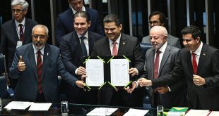 Desafio da nova jornada de trabalho será adequar às exceções à regra de dois dias de folga às categorias com horários diferentes