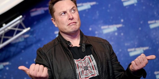 Elon Musk confirma possível fusão entre as empresas Tesla e SpaceX