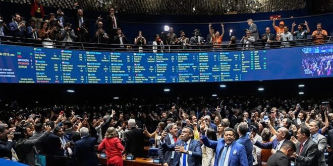 Extinção da escala 6x1 impõe nova realidade para empresas, prefeituras e pressão pela legislação complementar para o Congresso