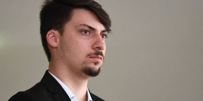 Jair Renan Bolsonaro se torna réu por suspeita de lavagem de dinheiro
