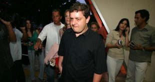 Lulinha viajou com lobista e amigos em jato, diz revista