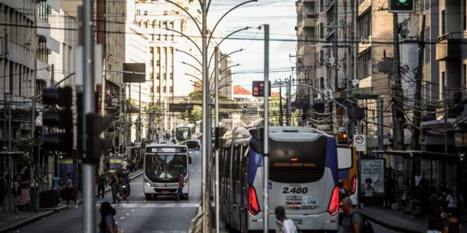 Tarifa Zero no transporte público: Livro mostra por que a gratuidade deixou de ser utopia e virou urgência nacional